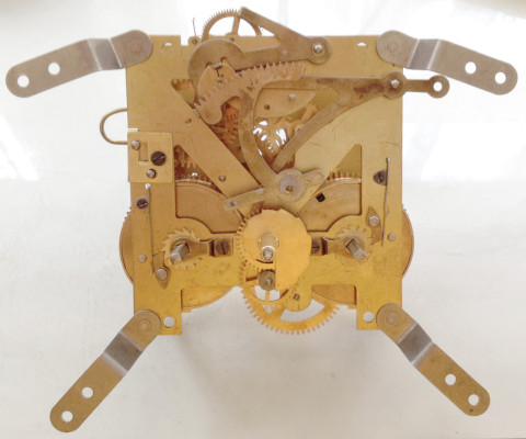 The assembled gear train with slide mechanism