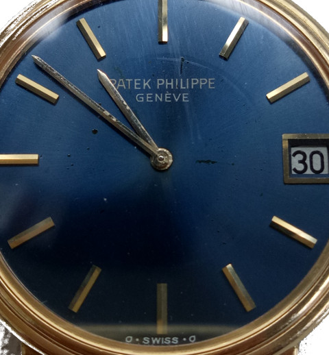 Patek Philippe Calatrava dial and hands very dirty